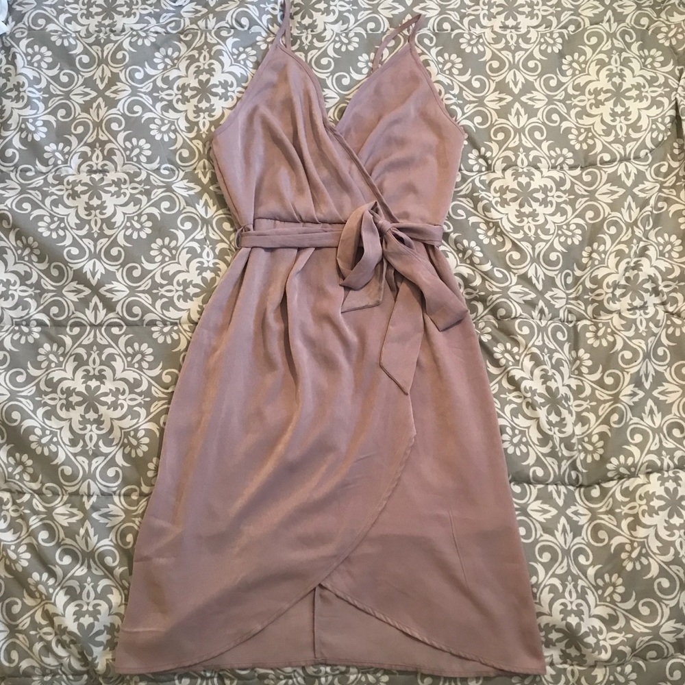 CUTE LAVENDER/BLUSH DRESS WITH TIE WAIST